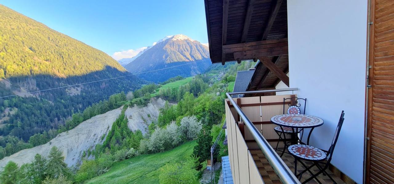 Hotel Traube - Stelvio Buitenkant foto