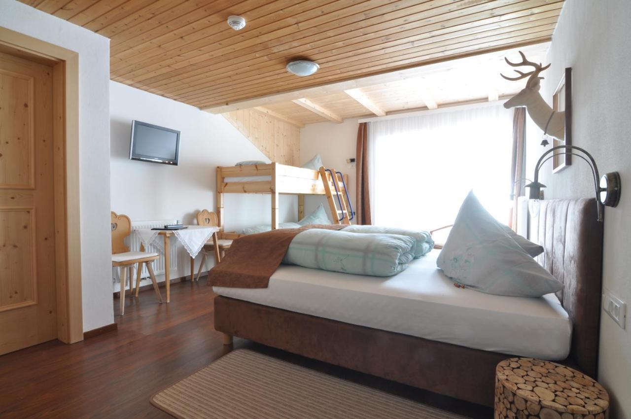 Hotel Traube - Stelvio Buitenkant foto